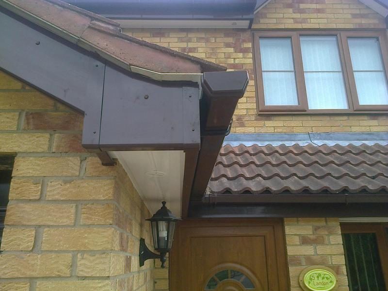 Brown roofline